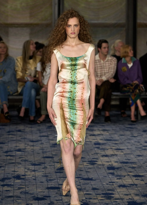 A striped column in green and cream