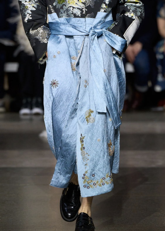 Embroidered denim blue, up close